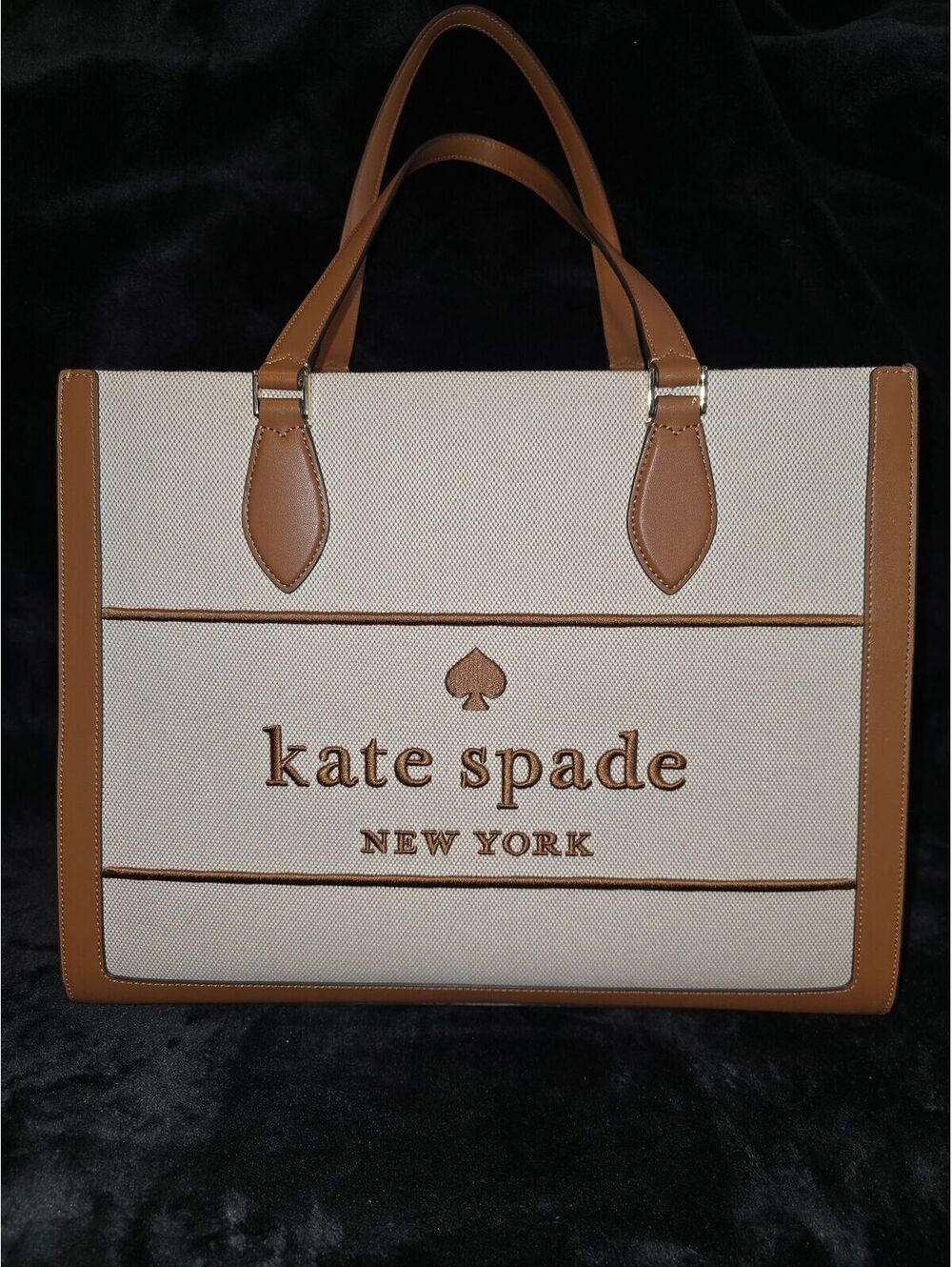 86. NWT Kate Spade New York Ellie Canvas Tote (Large)